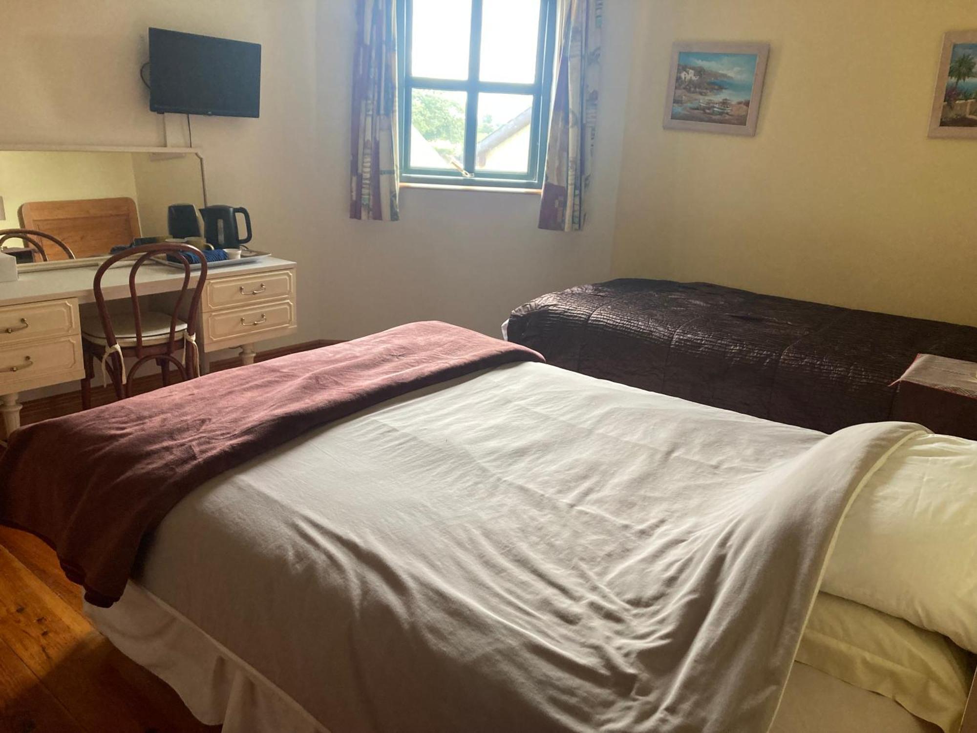 Grove House Country Rooms Shanballymore Экстерьер фото